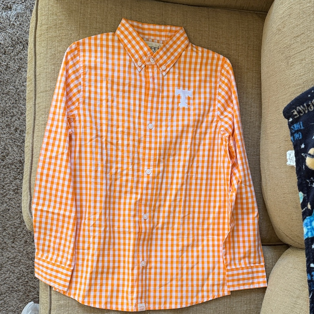 Boys size 9-10 Tennessee Orange Gingham Button-Down Shirt